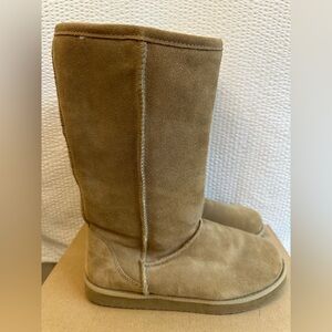 Kirkland Women’s Sheepskin Tan Brown Knee High Boots Size: 8.5